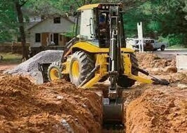 Копка котлованов, траншей. Планировочные работы