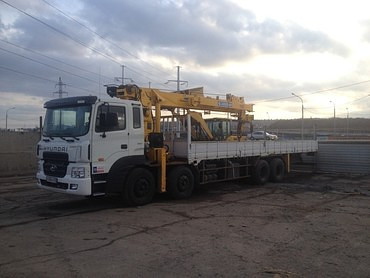 Hyundai HD320 