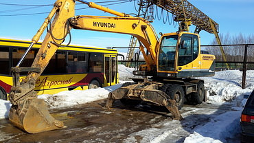 Hyundai R180, 170