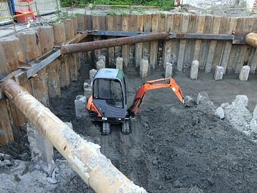 Hitachi zx 16