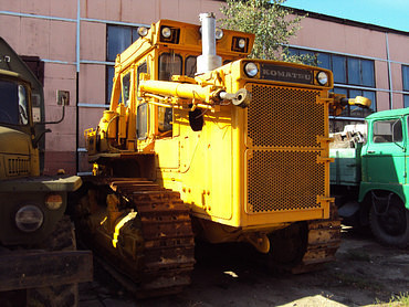 Комацу 355 Комацу 355