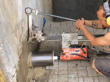 Алмазное бурение отверстий услуги