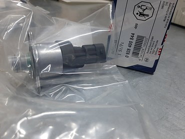 Датчик давления топлива Bosch 0928400844 для автобетоносмесителей