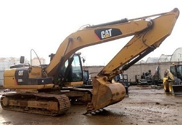 CAT 320D2L