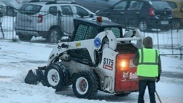 Уборка и вывоз снега