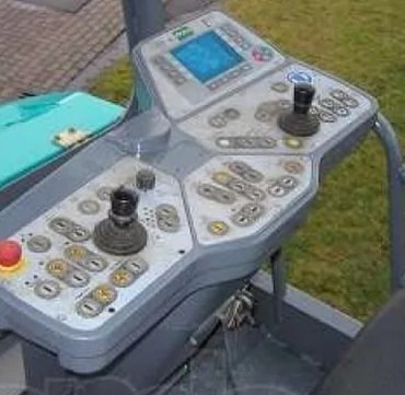 Пульт центральный асфальтоукладчик для катков дорожных