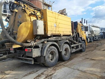 Услуги по откачке канализации и выгребных ям