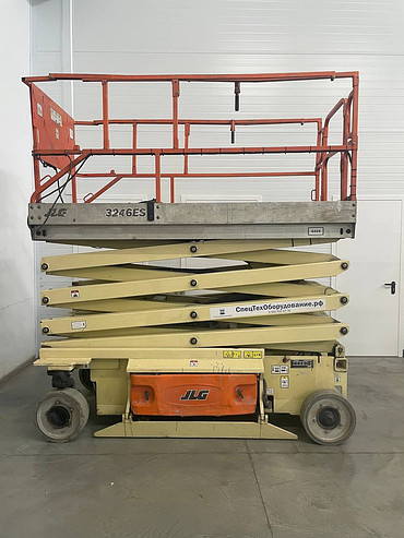 JLG3246ES