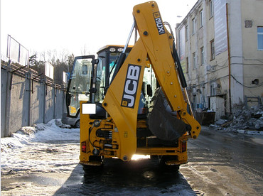 на базе JCB