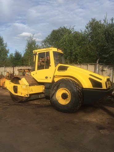 Bomag 213