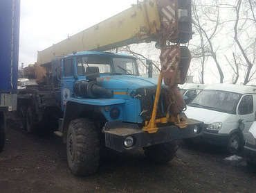 УРАЛ  ивановец КС-45717-1