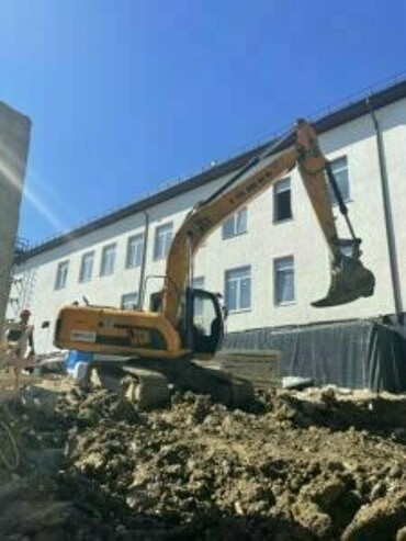 JCB JS220, JCB JS290