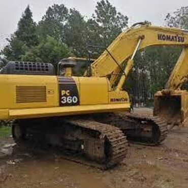 Komatsu PC360-7