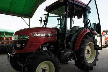 Branson  Branson 6225Ch (60 л.с.)