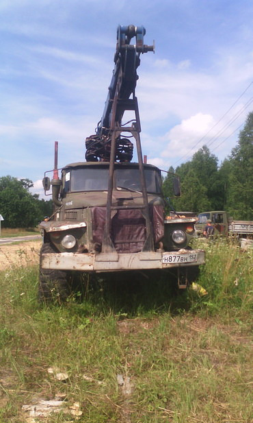 УРАЛ  4320