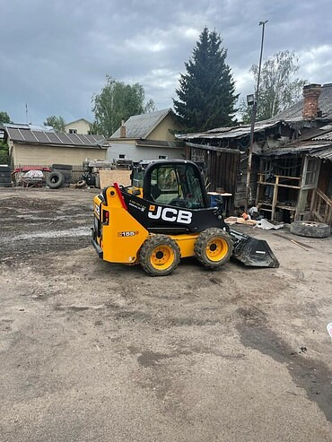 JCB