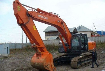 Hitachi ZX330