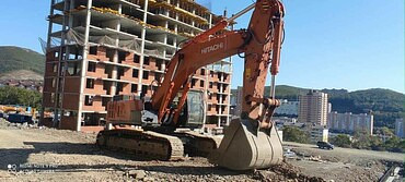 HITACHI ZX470 с гидромолотом