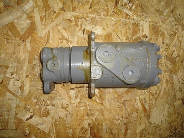 Коллектор поворотный и т.д для экскаваторов специальных