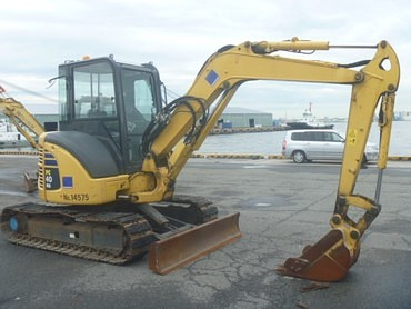 Komatsu PC40MR-2