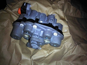 TRAKKER AMT, клапан 4х контурный защитный IVECO для самосвалов