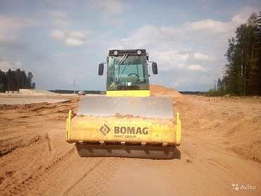 Bomag BW 215 D-40