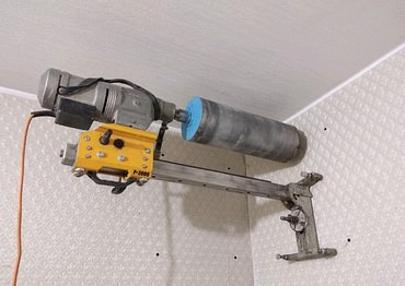 Алмазное бурение отверстий услуги