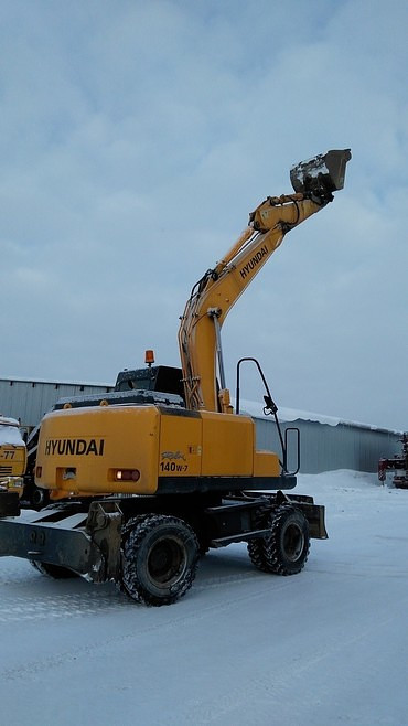 Hyundai  R140W-7