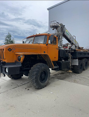 Грузоперевозки