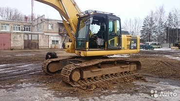 Komatsu PC210LC-8