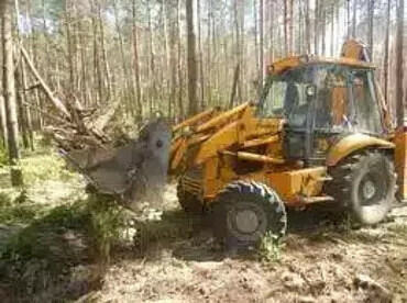 Корчевание деревьев, пней и кустарников