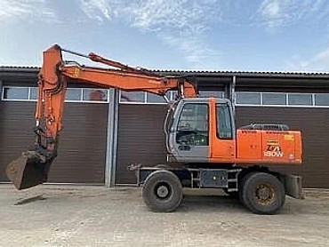 Hitachi zx160w, Hitachi 180