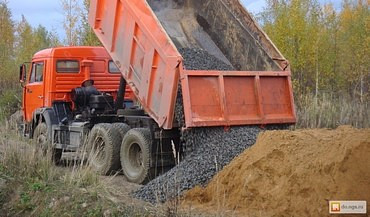 Грузовые перевозки песка