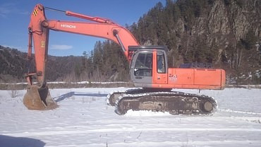 Hitachi ZX370