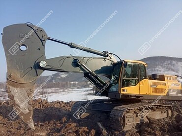 Мегарыхлитель производства ООО "Профессионал" для Hyundai, XCMG, Komatsu и других