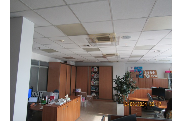 Фото 1, 2 402 м²