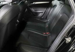 Audi A4 2014, 123 115 км, 2.0 л, 225 л.с., фото 2