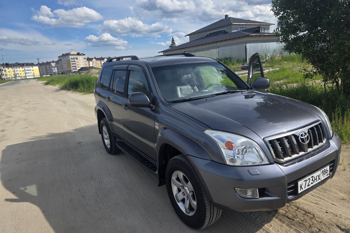 Toyota Land Cruiser Prado 2004, 356 000 км, 3.0 л, 166 л.с., фото 2