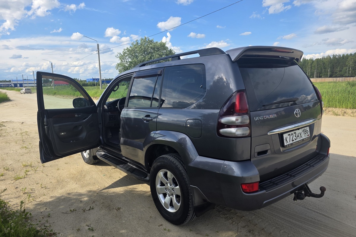 Toyota Land Cruiser Prado 2004, 356 000 км, 3.0 л, 166 л.с., фото 4
