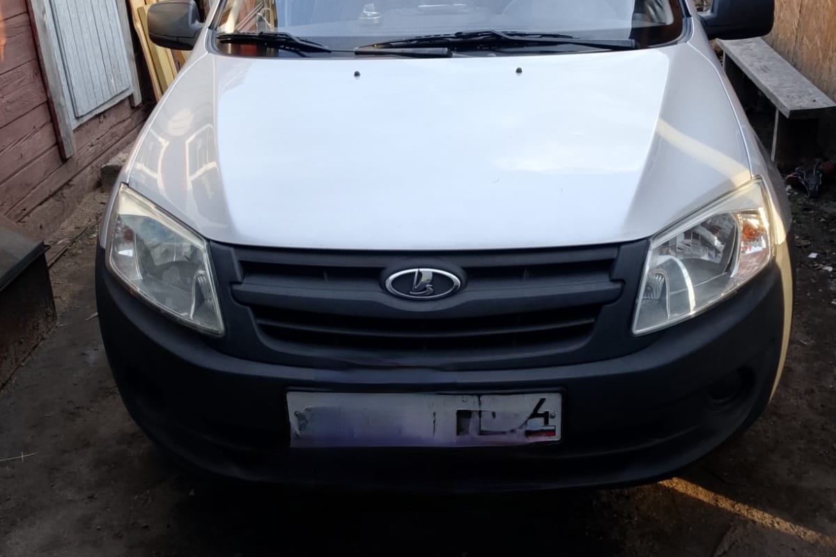 Lada (ВАЗ) Granta 2013, 170 000 км, 1.6 л, 87 л.с., фото 1
