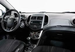 Chevrolet Aveo 2012, 148 284 км, 1.6 л, 115 л.с., фото 2