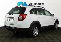 Chevrolet Captiva 2013, 131 331 км, 2.2 л, 184 л.с., фото 4