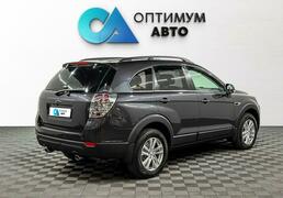 Chevrolet Captiva 2012, 141 547 км, 2.2 л, 184 л.с., фото 3