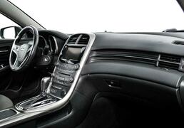 Chevrolet Malibu 2012, 147 459 км, 2.4 л, 169 л.с., фото 2