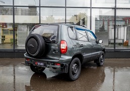 Chevrolet Niva 2006, 318 960 км, 1.7 л, 79 л.с., фото 3