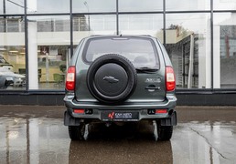 Chevrolet Niva 2006, 318 960 км, 1.7 л, 79 л.с., фото 4