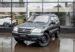 Chevrolet Niva 2006, 318 960 км, 1.7 л, 79 л.с., фото 1