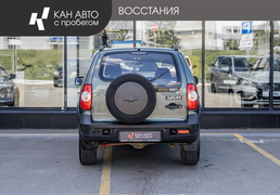 Chevrolet Niva 2013, 133 120 км, 1.7 л, 79 л.с., фото 4