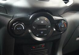 Ford EcoSport 2016, 103 489 км, 1.6 л, 122 л.с., фото 4