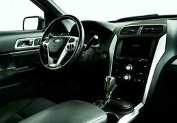 Ford Explorer 2013, 130 452 км, 3.5 л, 294 л.с., фото 1
